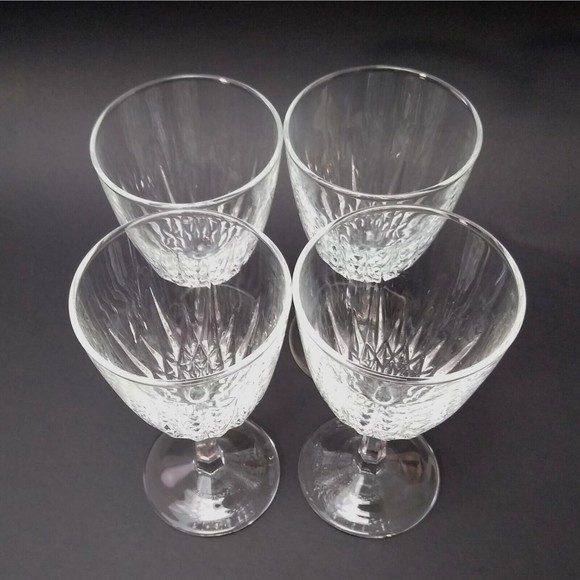 CRISTAL D'ARQUES-DURAND 5" Wine Glasses DIAMONT (Diamond) pattern Set of 4 - Picture 2 of 6